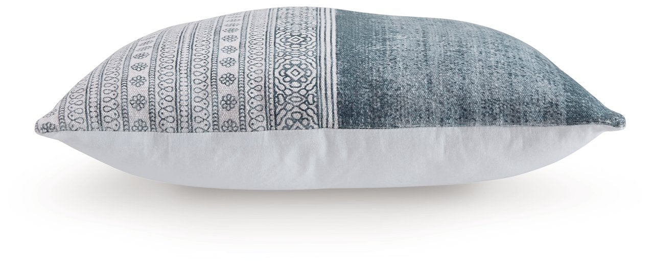 Harperville Pillow (Set of 4)