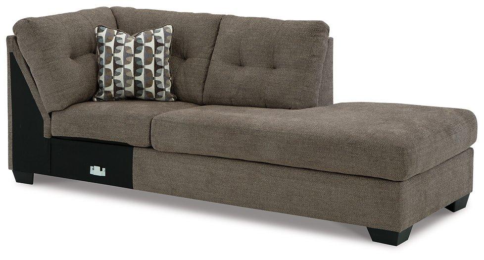 Mahoney 2-Piece Sectional with Chaise