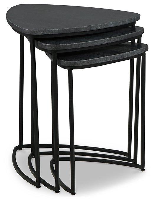 Olinmere Accent Table (Set of 3)