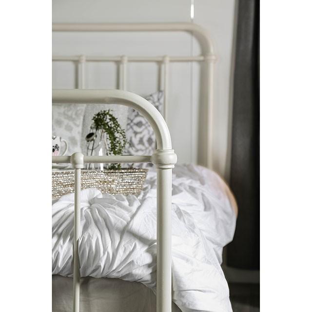 IRIA Vintage White Cal.King Bed