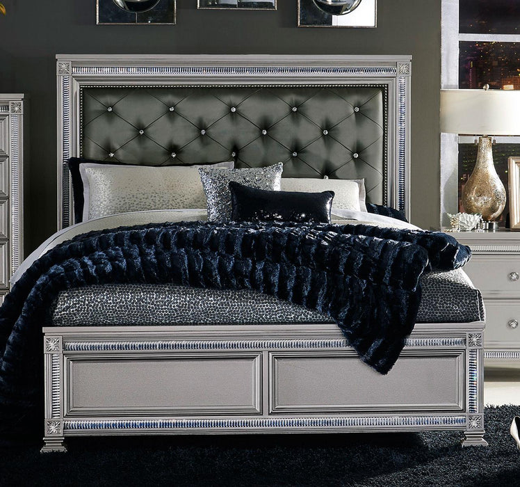 Homelegance Bevelle Queen Upholstered Panel Bed in Silver 1958-1 image