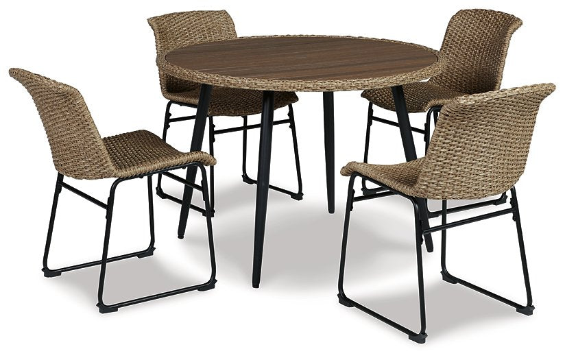 Amaris Outdoor Dining Set