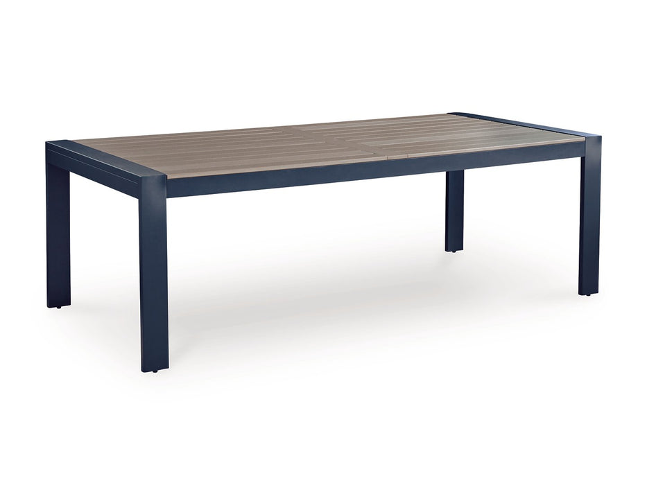 East Beach Outdoor Dining Set