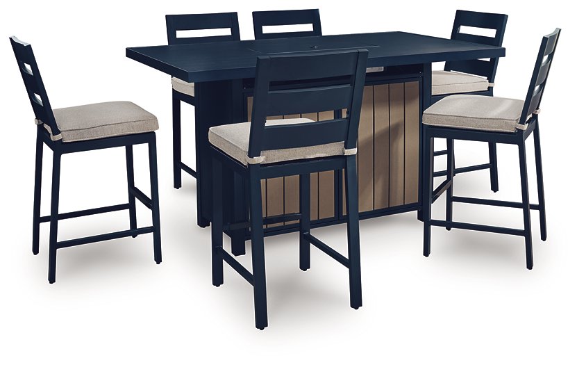 East Beach Outdoor Dining Set